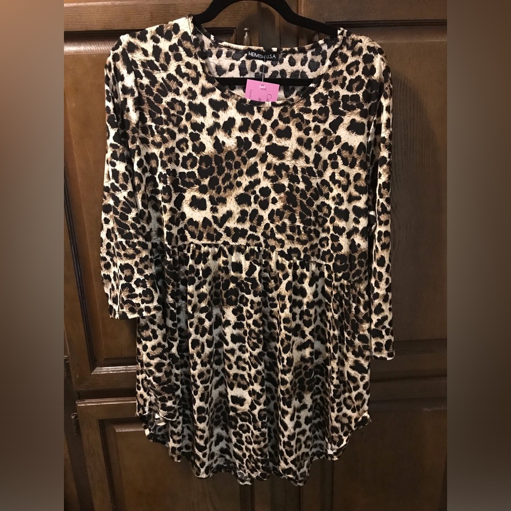Brand New Leopard Print 3/4 sleeve too!